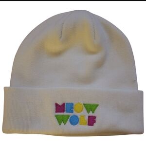 Meow Wolf Interactive Art Logo Cuff White Beanie Hat Cap, Em…